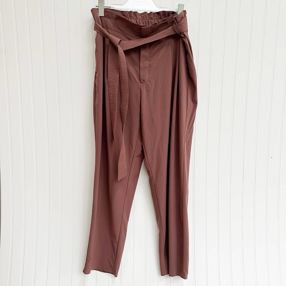 Athleta Skyline Pant Paperbag